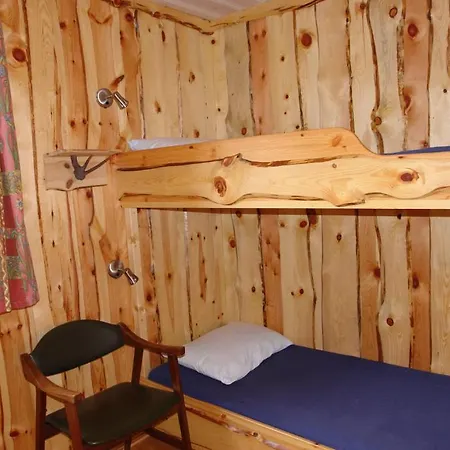 Holiday park Lunde Turiststasjon *