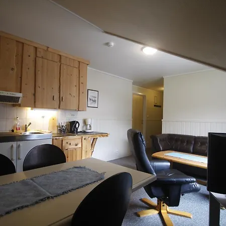 Πάρκο διακοπών Lunde Turiststasjon Skei (Sogn og Fjordane)