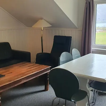 Lunde Turiststasjon *