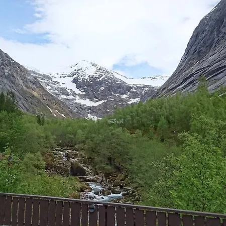 Tatil parkı Lunde Turiststasjon Skei (Sogn og Fjordane)