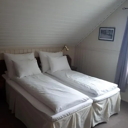 Lunde Turiststasjon Holiday park Skei (Sogn og Fjordane)