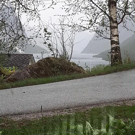 Lunde Turiststasjon