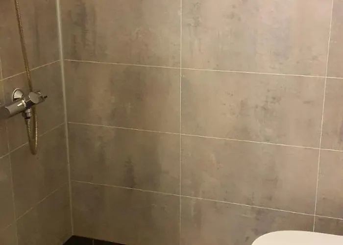 Lunde Turiststasjon * Skei (Sogn og Fjordane)