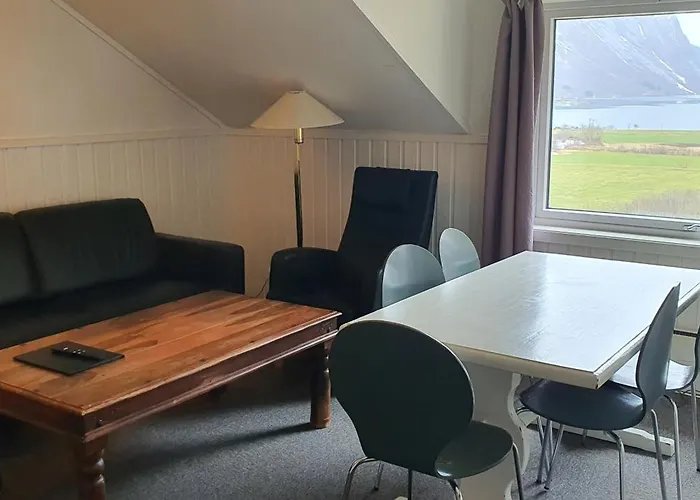 Lunde Turiststasjon *