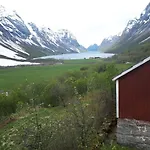 Lunde Turiststasjon Aldeamento Turístico *